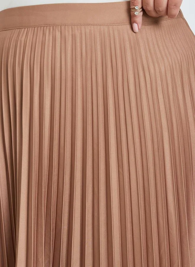 ستايلي تنورة بكسرات ونمط كتل الالوان مقاس كبير